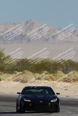 media/Oct-24-2025-Doghouse Garage (Fri) [[783d2ff07a]]/3-Intermediate/Session 2 (Turn 10)/